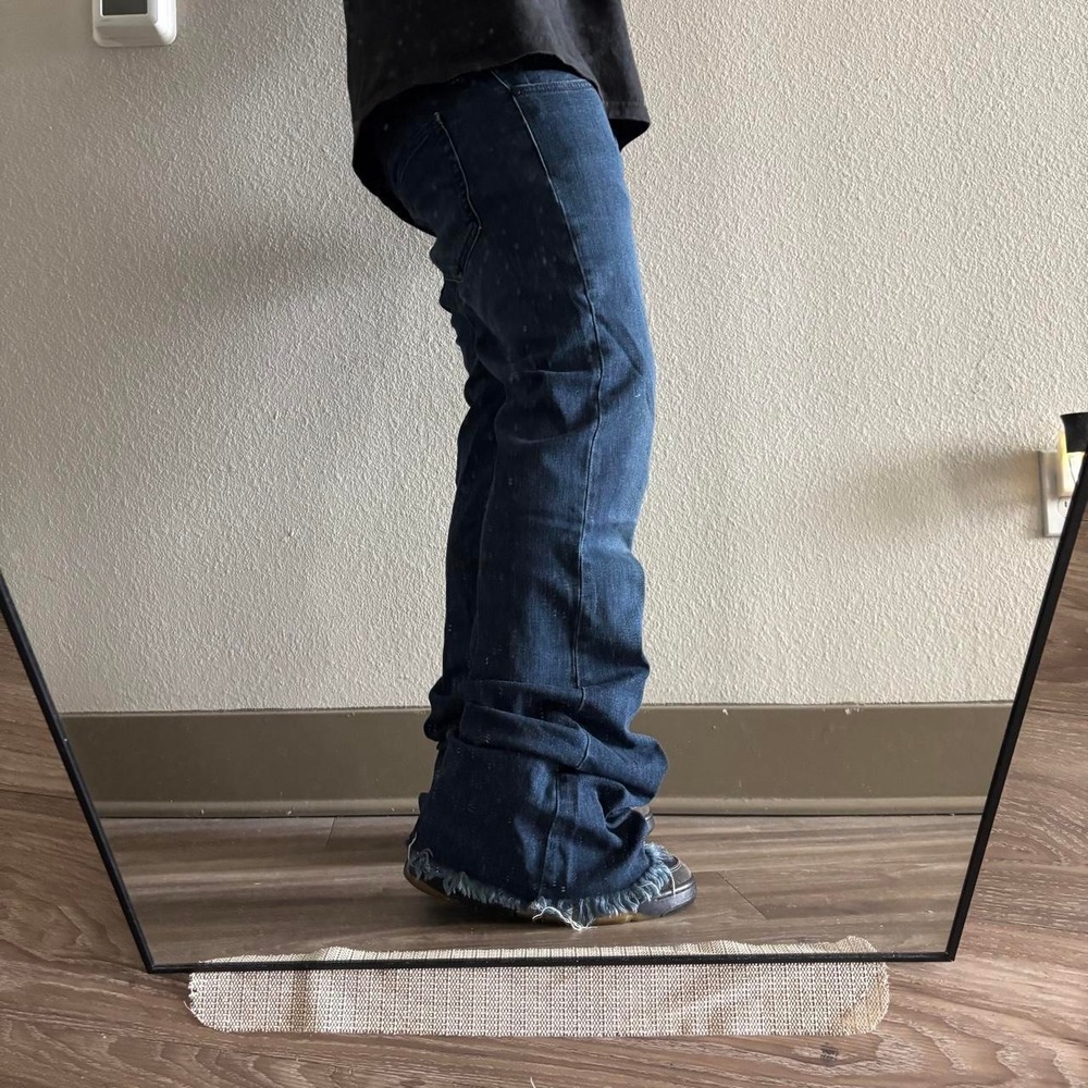 Vintage Y2K/2000s Grunge Dark Wash Flare Denim Jeans! 31x31 - Picture 2 of 7